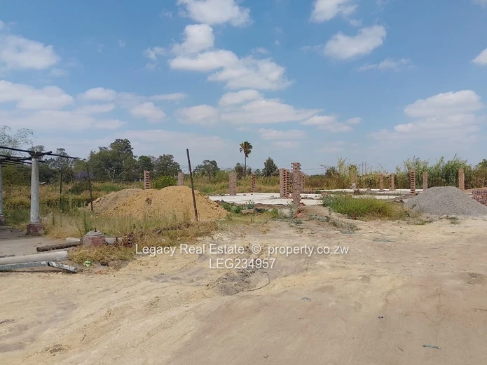 Waterfalls Second Street Avenue – Cluster Stand for Sale