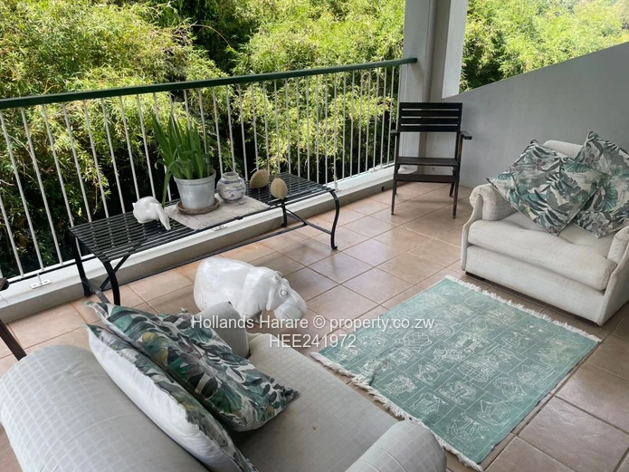 Family home in Sun River Manors