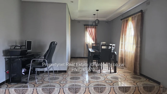 Solid neat family home!!!