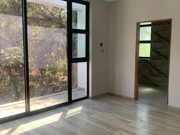 8 Unit Townhouse Complex