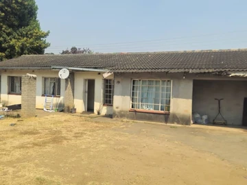 5 Bedroom House