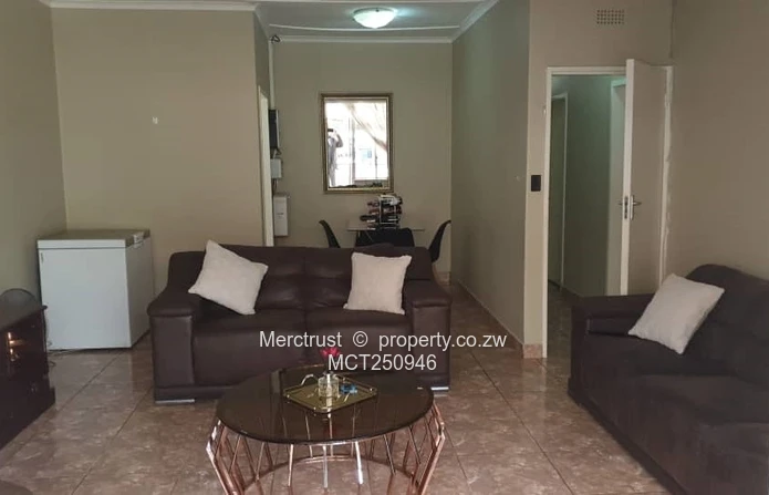 Secure and conveniently situated! (Sole Mandate)
