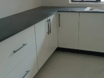 3 Bedroom Garden Flat