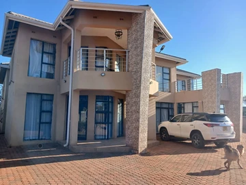 7 Bedroom House