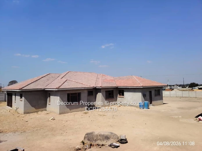Sunway City 4-Bed Brick Home — Double Carport, Large Yard (Sole Mandate)
