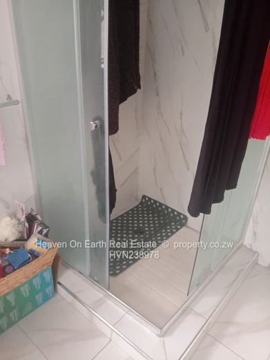 Neat stylish home  (Sole Mandate)