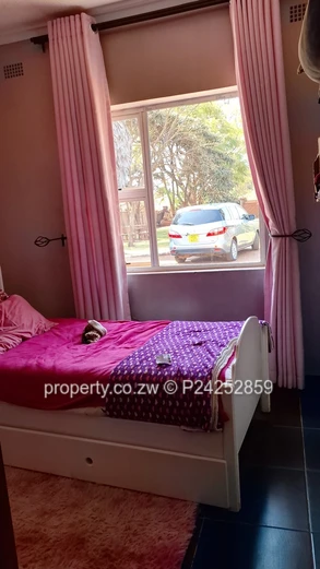 Helensvale, Off Domboshava Road 395K