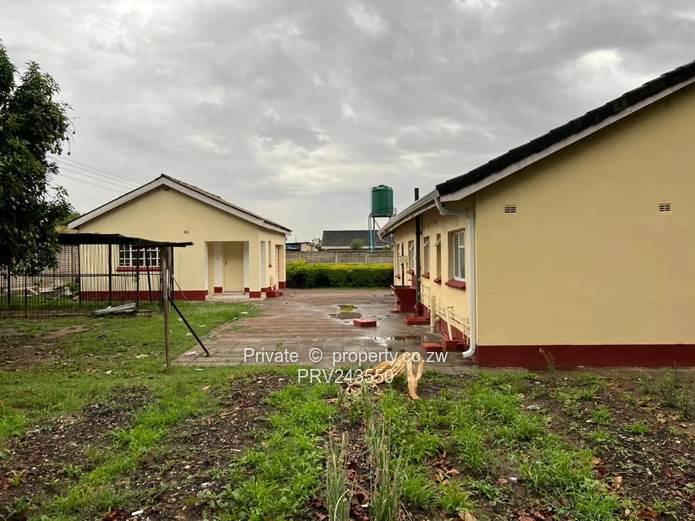 Braeside property for Rent (Sole Mandate)