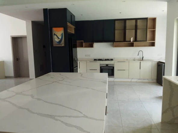 8 Unit Townhouse Complex