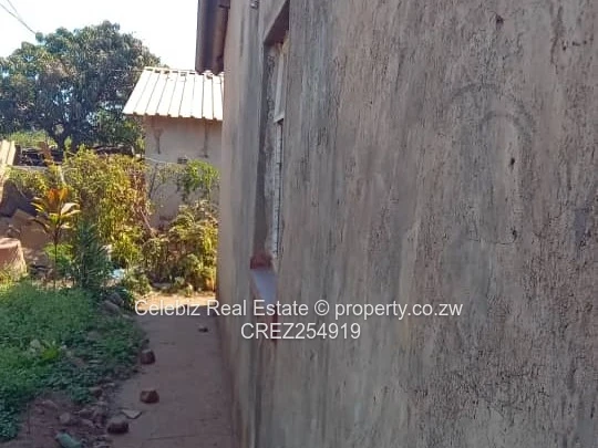 Chinhoyi Coldstream house for sale 