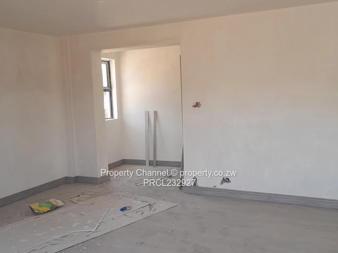 4 Bedrooms All en suite Extra Ultra Modern