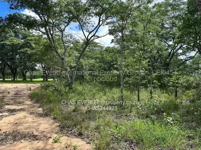 Prime land for sale in golf estate of Ruwa