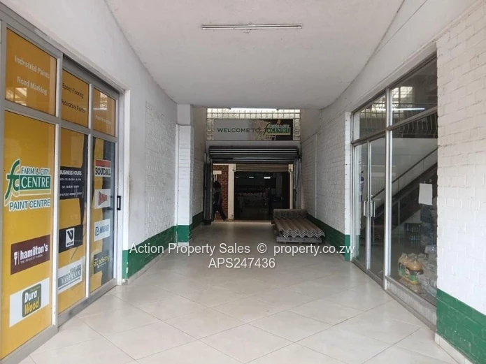 Warehouse And Retail Space To Rent In Msasa! 