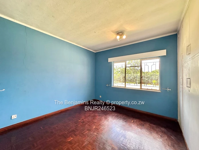 3 Bedroom Home In Hillside - For Sale