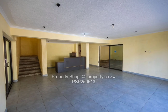 Location, Location, Spacious Warehouse!