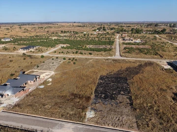 Stands & Residential Land