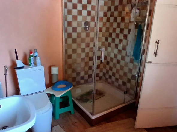 Farm & Agricultural Land