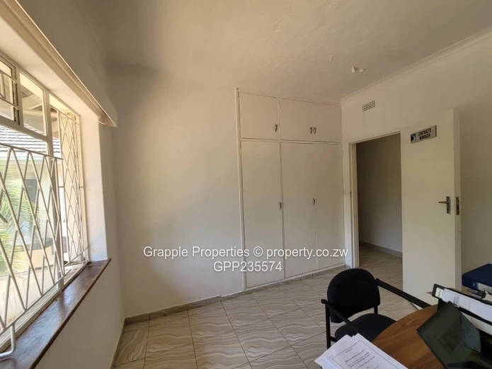 Greystone Park house to let