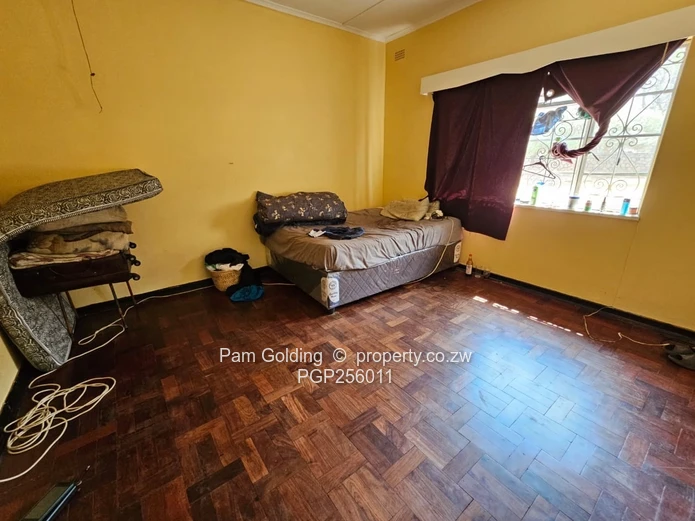 Family Home In A Desirable Neighborhood