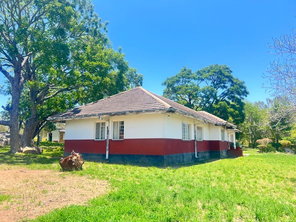 Farm & Agricultural Land