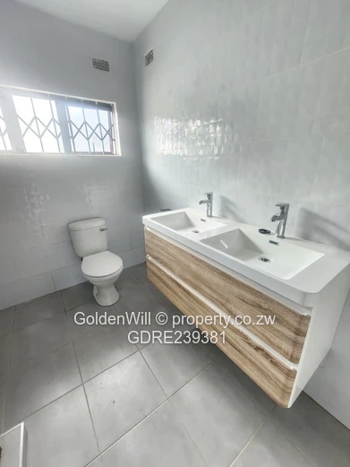 Adelaide park Ruwa house to rent 