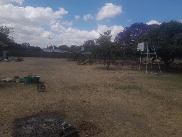 Stands & Residential Land