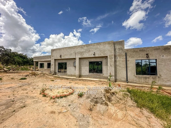 4 Bedroomed house For Sale In Crowhill 