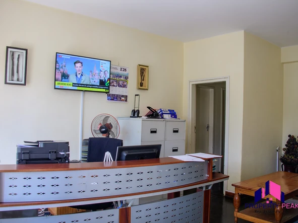 24 Bedroom Flat & Apartment