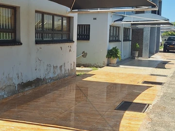 3 Bedroom Garden Flat