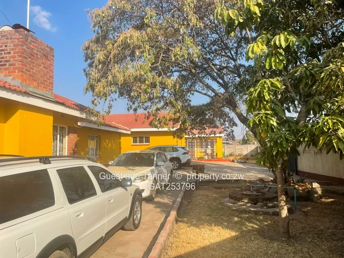 3-Bedroom House for Sale| Shortston, Waterfalls
