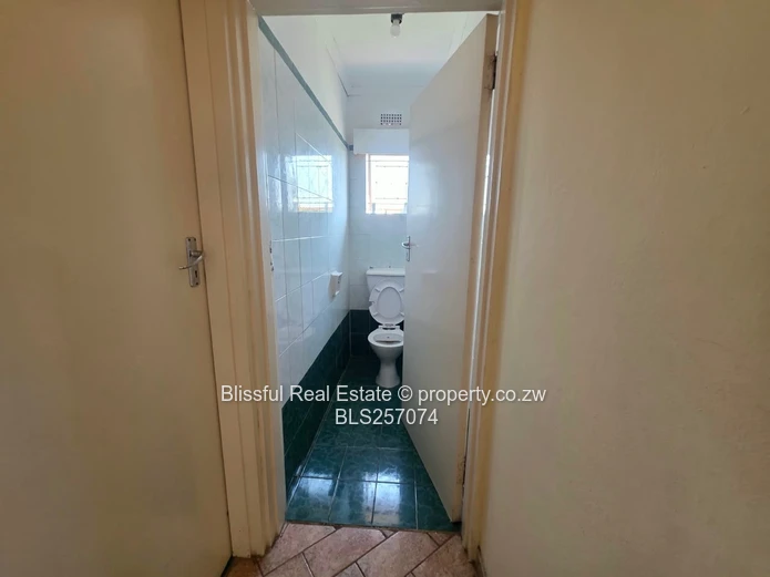3-bedroom house for rent in Westgate