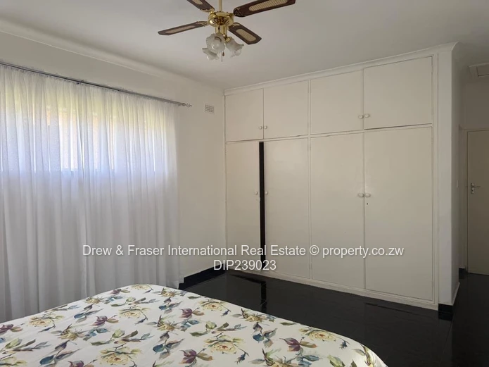 Upper Hillside Harare East Property available for rent as both commercial or residential $1350