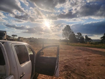 Commercial & Industrial Land