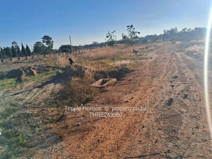 Greendale 530 m² Stand — Main Road Frontage, Municipal Water & Sewer
