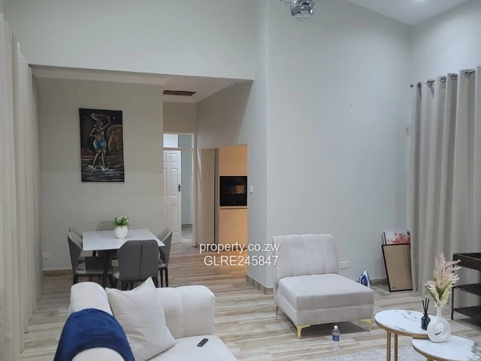 Modern 1-Bed House with Borehole in Madokero