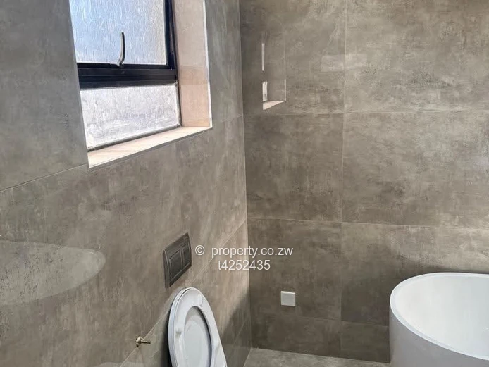 Madokero house to rent 