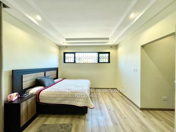 Don't miss this magnificent House in Greendale  (Sole Mandate)