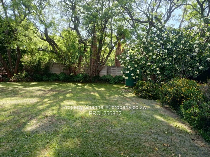 Mansion for Sale in Greendale 