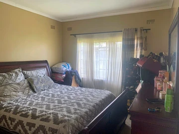 3 Bedroom Garden Flat