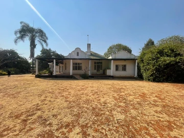 5 Bedroom House