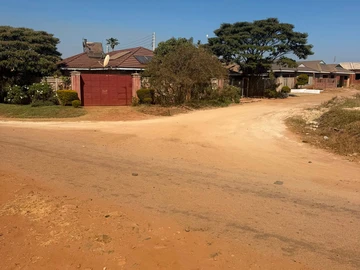Commercial & Industrial Land