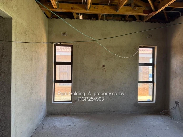 Emhlangeni | 80% Complete + 2-Bed Cottage