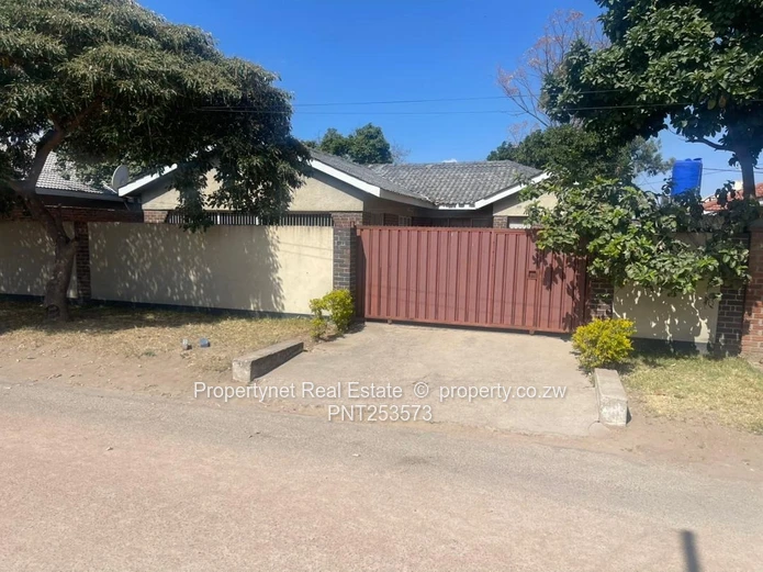 Solid neat family home!!!