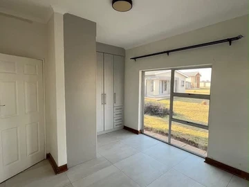 4 Bedroom Garden Flat