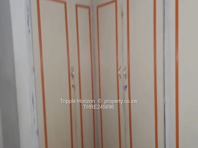 Mainway Meadows: 4-Bed Home on 600m² with Borehole