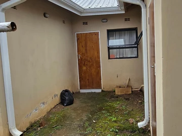 2 Bedroom Garden Flat