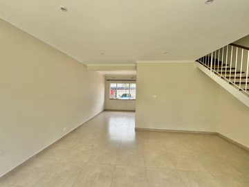 2 Bedroom Garden Flat