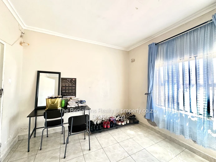 Sandton Cottage On Sale