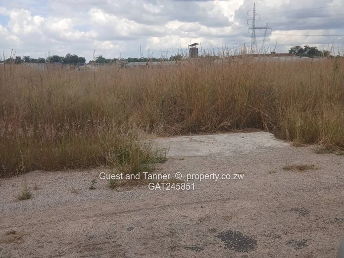 1,000sqm Stand for Sale with Title Deed - Huntersville, Harare South (Sole Mandate)