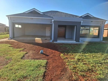 Stunning 4-Bed Home with Borehole in Mt Pleasant Heights